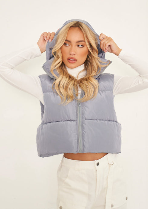 FOLD AWAY HODDED SLEEVELESS PADDED CROPPED PUFFER GILET - GREY
